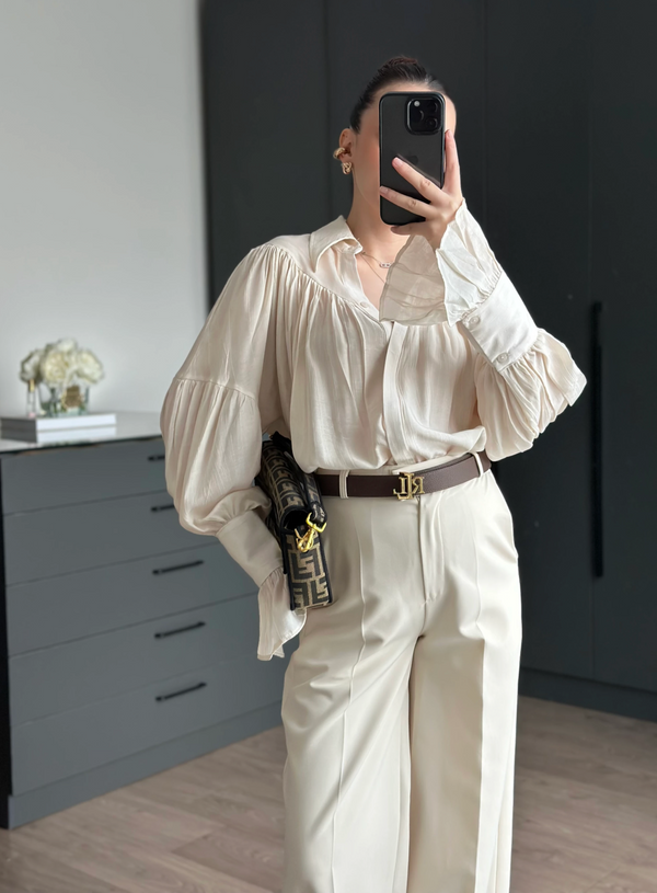 PREMIUM BLUZA SA VOLANIMA BEŽ