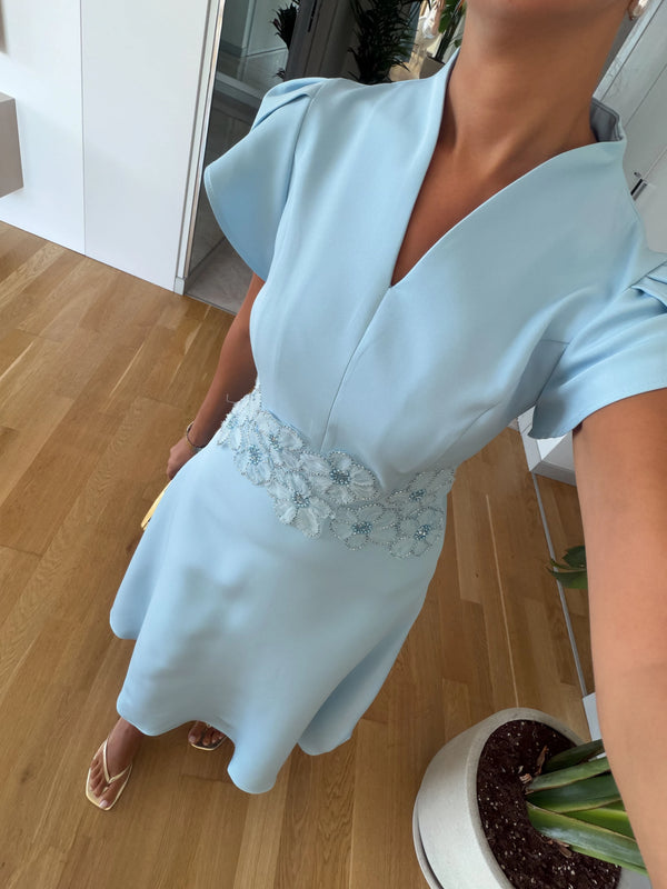 Fleur Appliqué Midi Dress - više boja