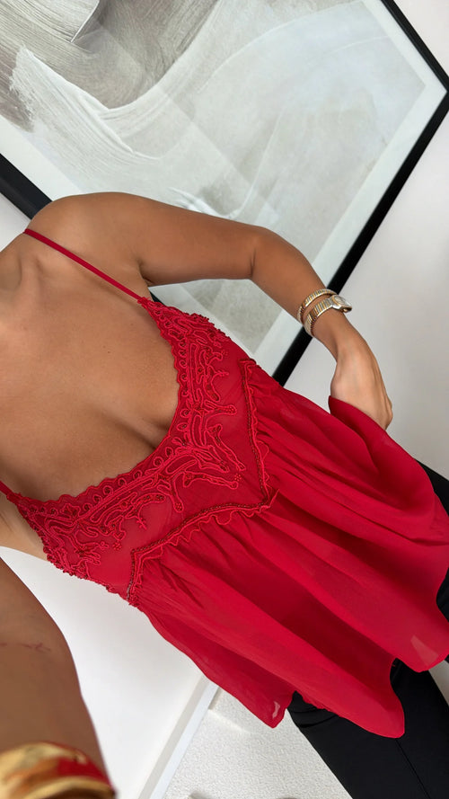Amour Lace Top – Red