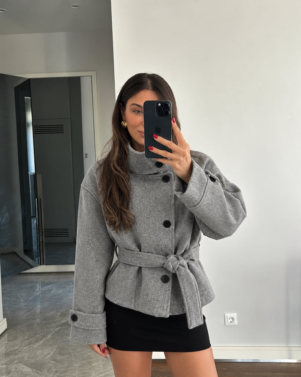 Sculpted High Collar Coat – Grey