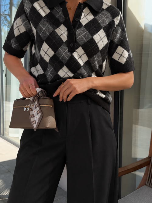 ARGYLE POLO KNIT – BLACK – Fashion Hunter, pogled 2