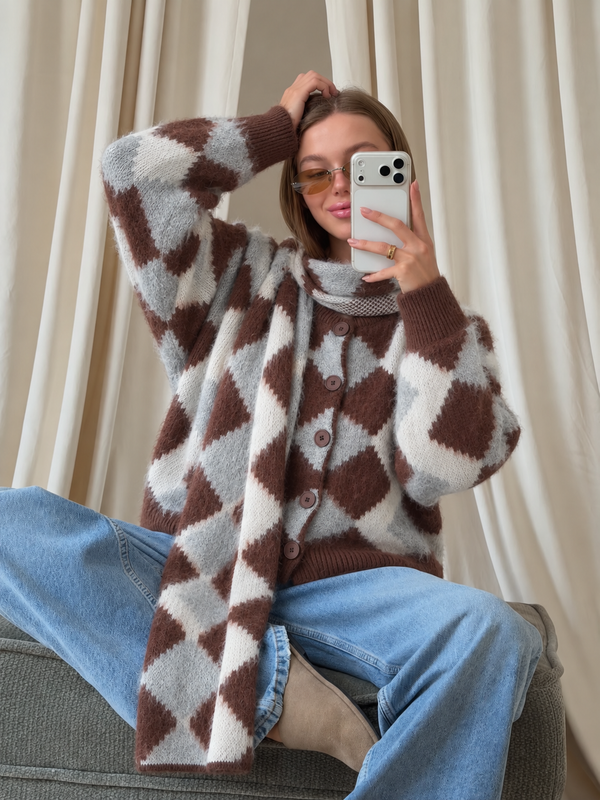 HERITAGE ARGYLE SCARF CARDIGAN SET