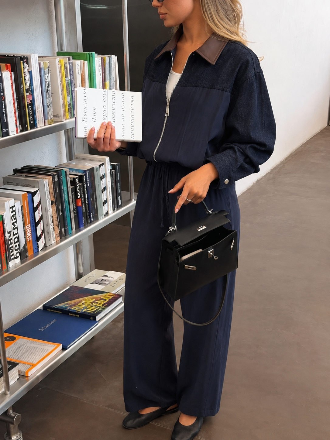Modal Tailored Set