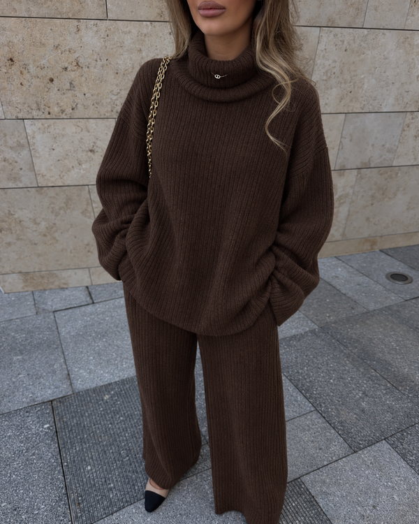 RIBBED KNIT LOUNGE SET