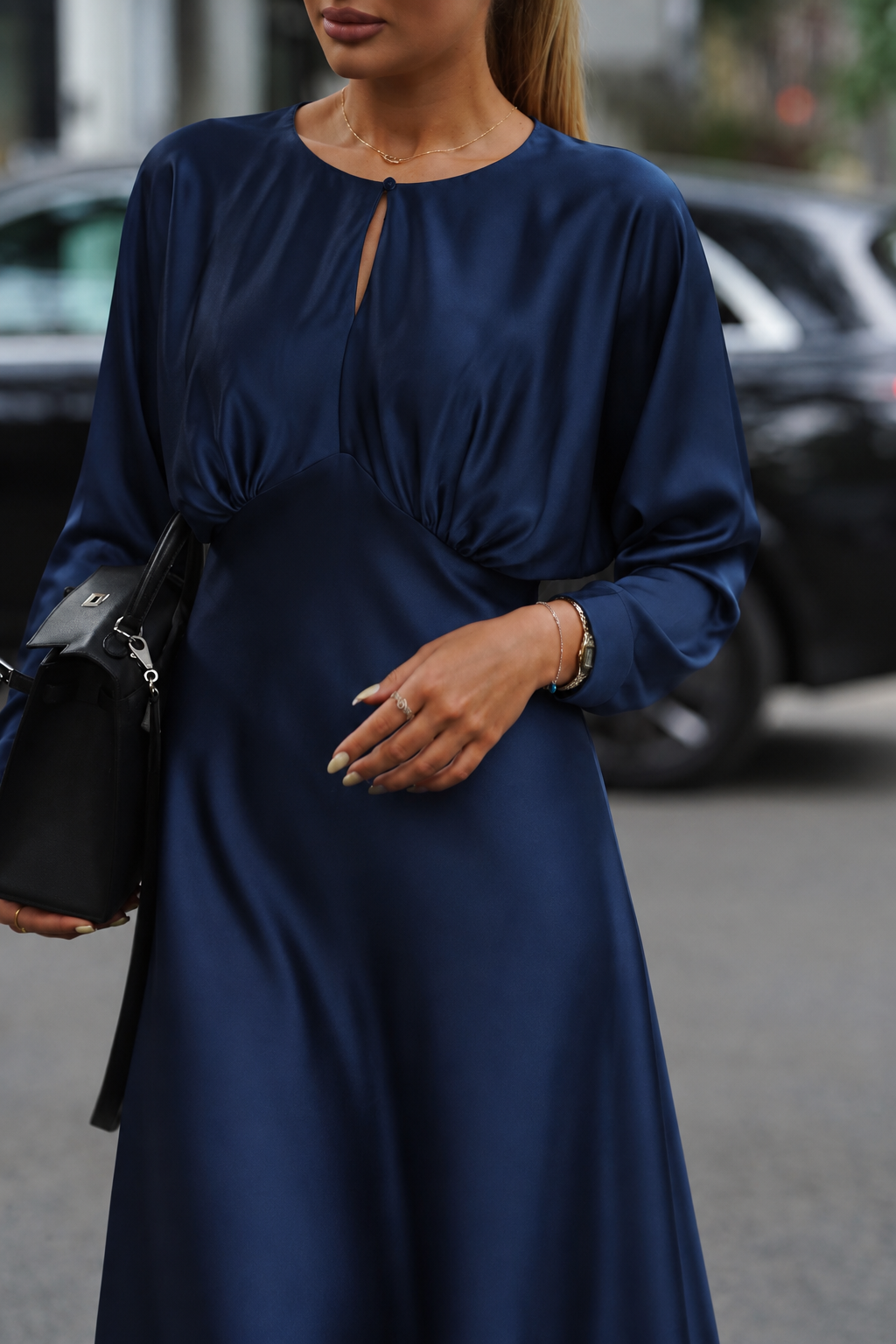 NOCTURNE SATIN MAXI DRESS – BLUE – Fashion Hunter, pogled 1