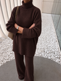 RIBBED KNIT LOUNGE SET Brown