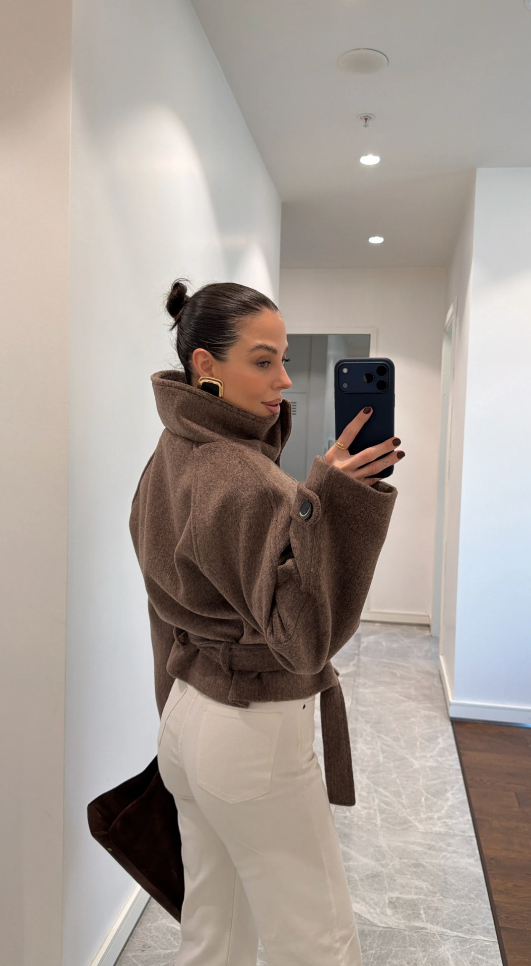 BROWN WOOL SHORT COAT