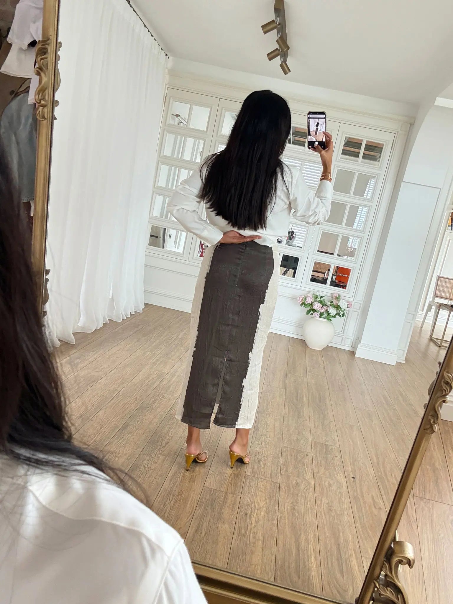Floral Abstract Midi Suknja