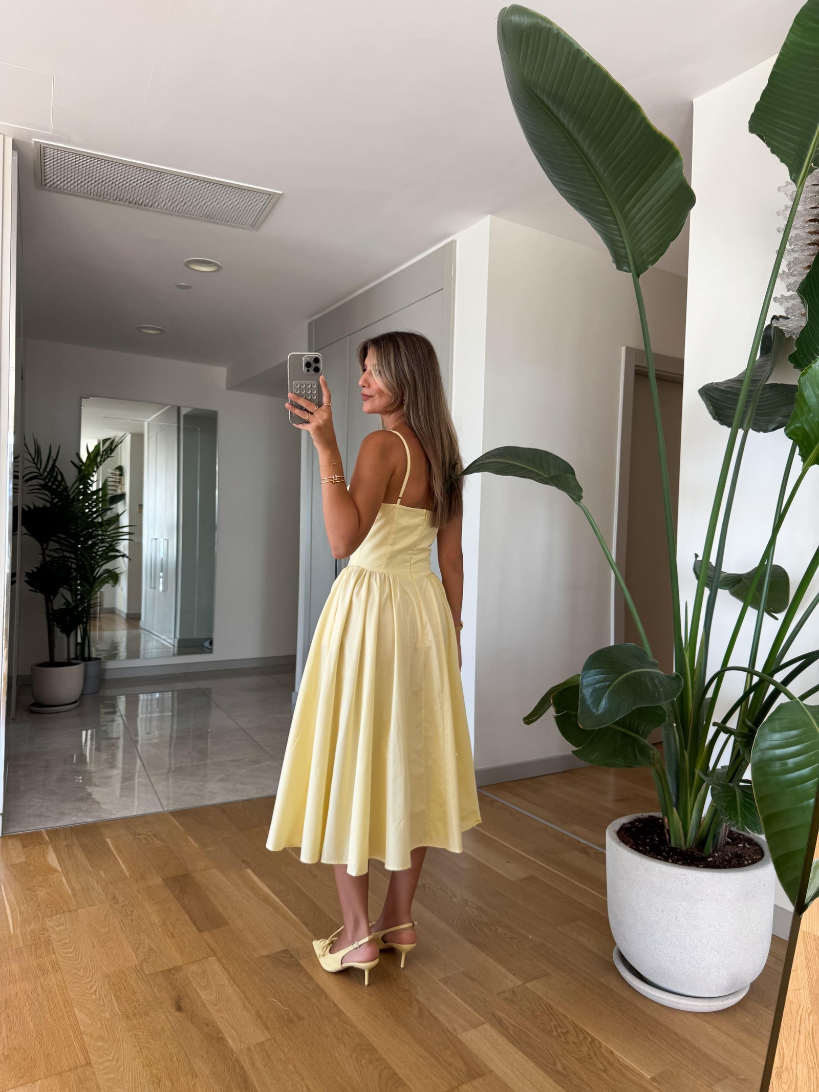 FELICITY PREMIUM HALJINA BUTTER YELLOW