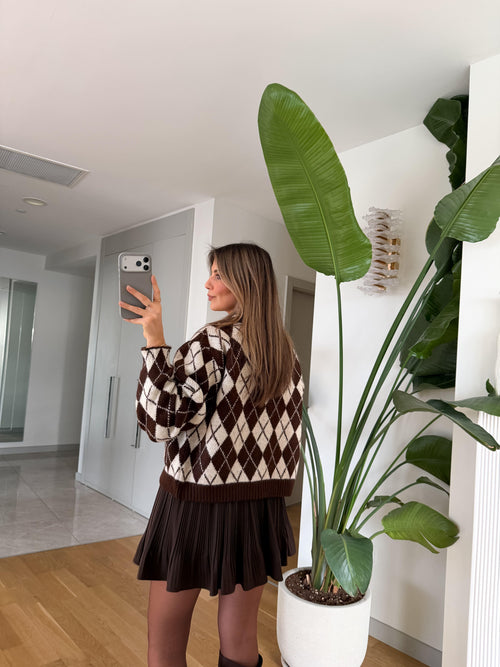 Argyle Zip Cardigan – Chocolate