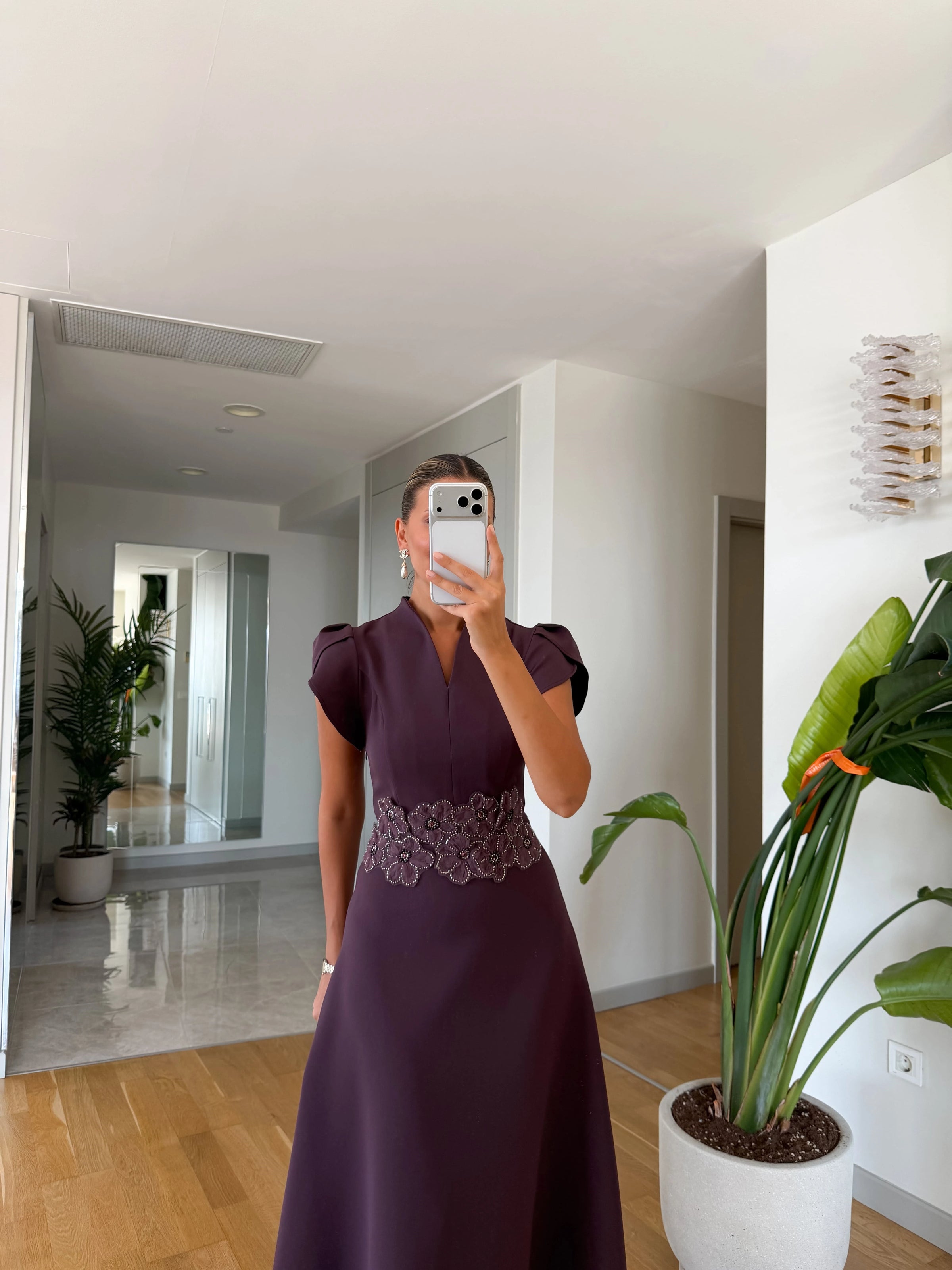 Fleur Appliqué Midi Dress - više boja