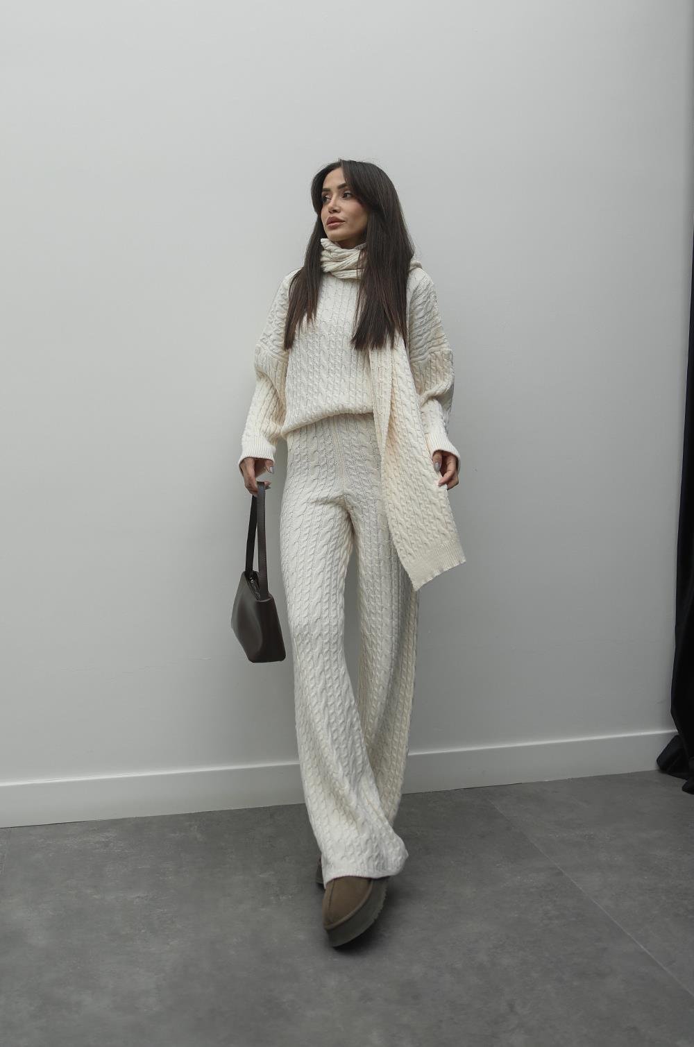 KNITWEAR SET BEIGE 3 IN 1