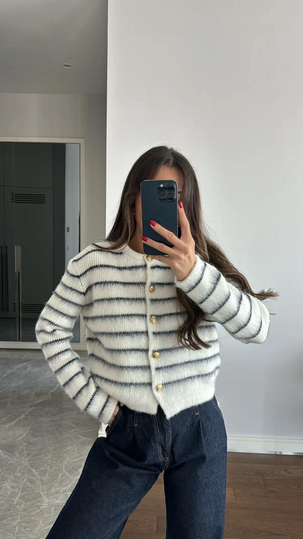 CLOUD STRIPE GOLD BUTTON CARDIGAN – IVORY, prednja strana