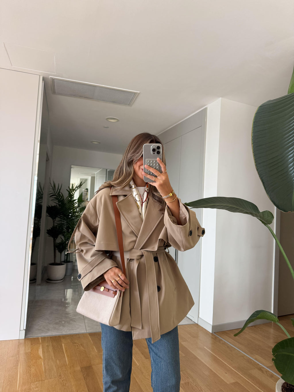 Trench coat – bezvremenski klasik – Beige