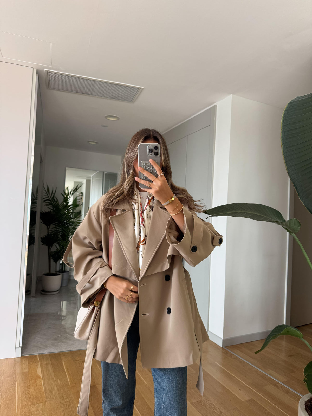 Trench coat – bezvremenski klasik – Beige