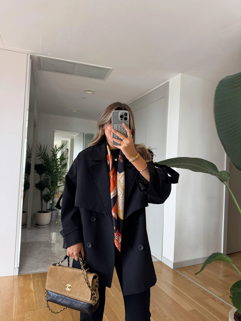 Trench coat Black