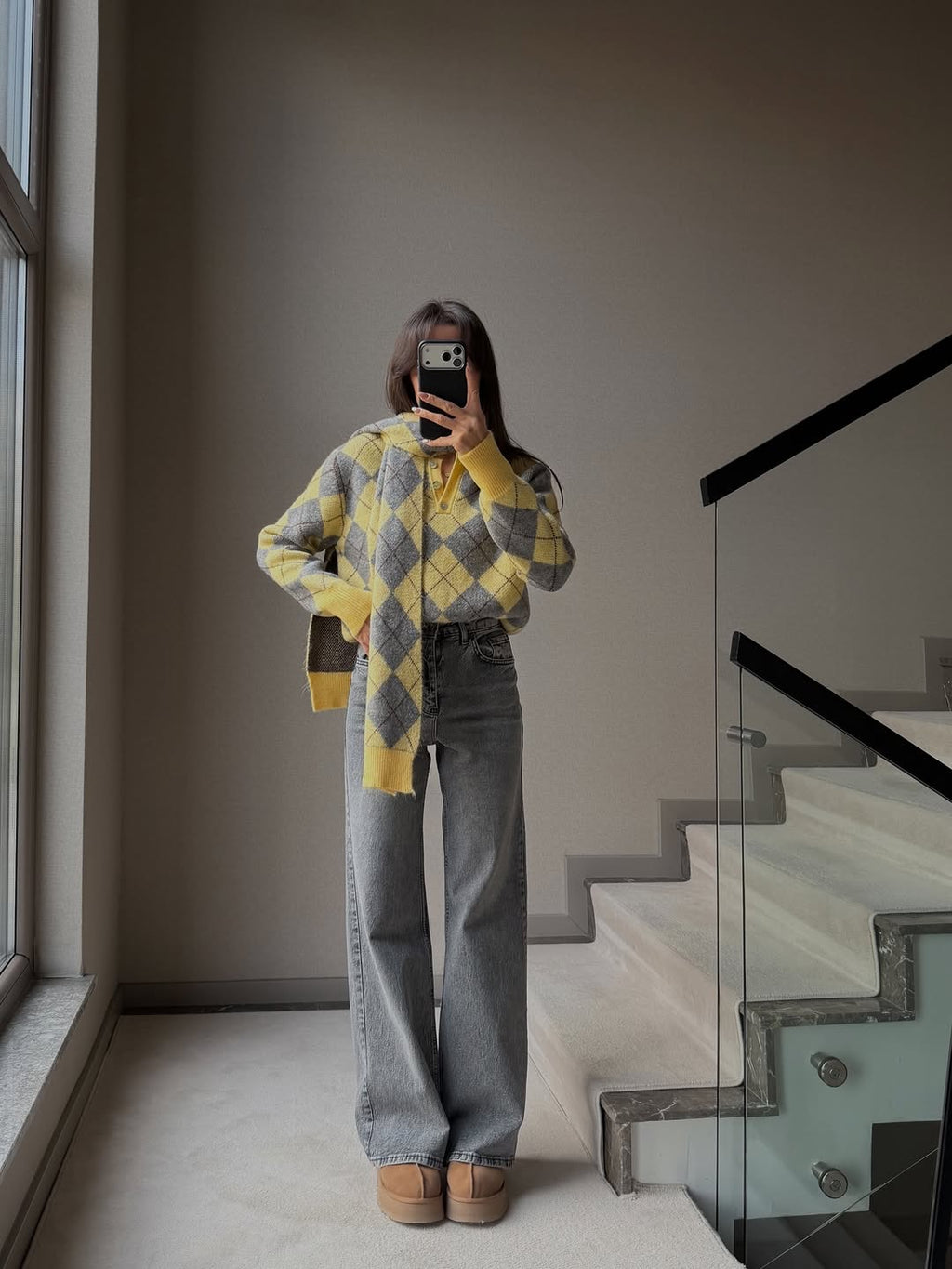 HARRINGTON ARGYLE KNIT & SCARF – YELLOW