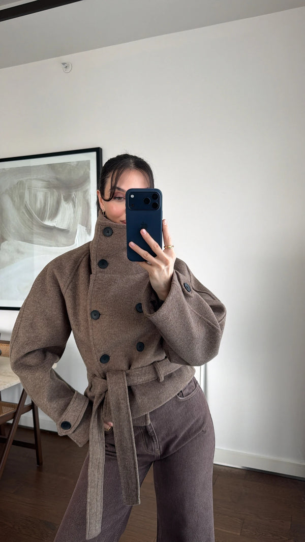 BROWN WOOL SHORT COAT
