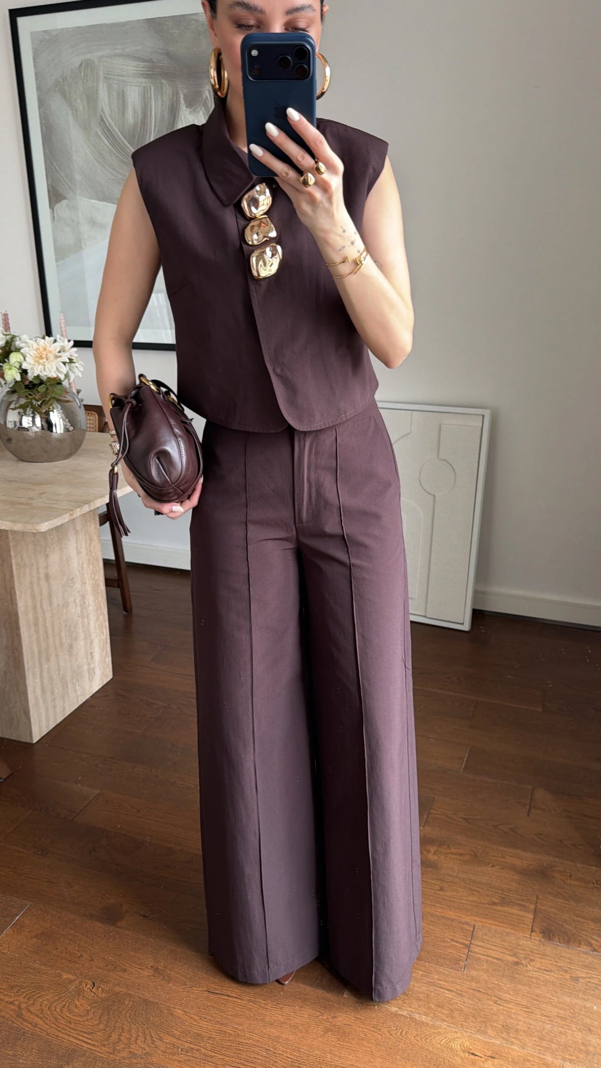 Chocolate Gold-Buckle Parachute Set