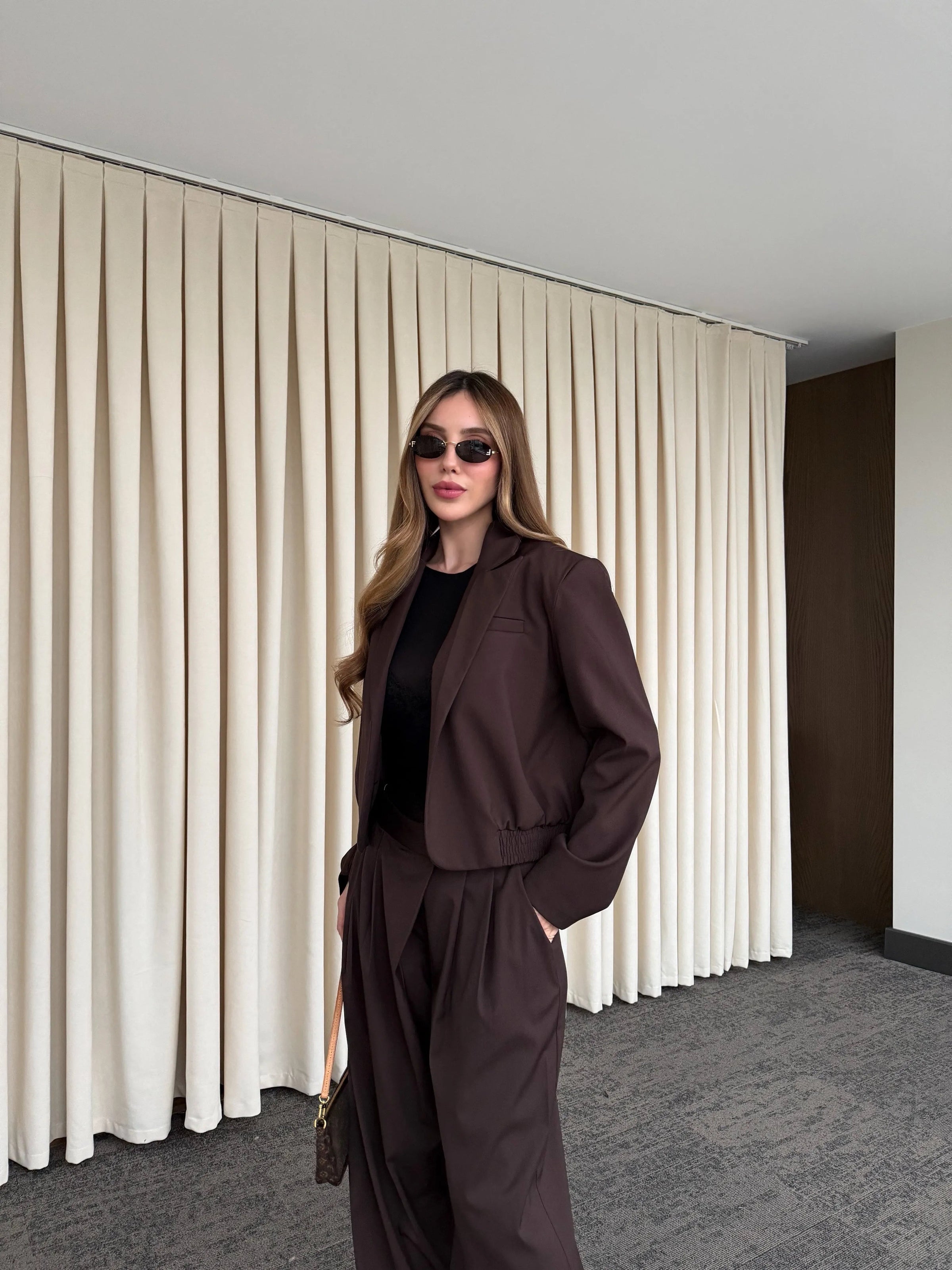 MOCHA PREMIUM TAILORED SET