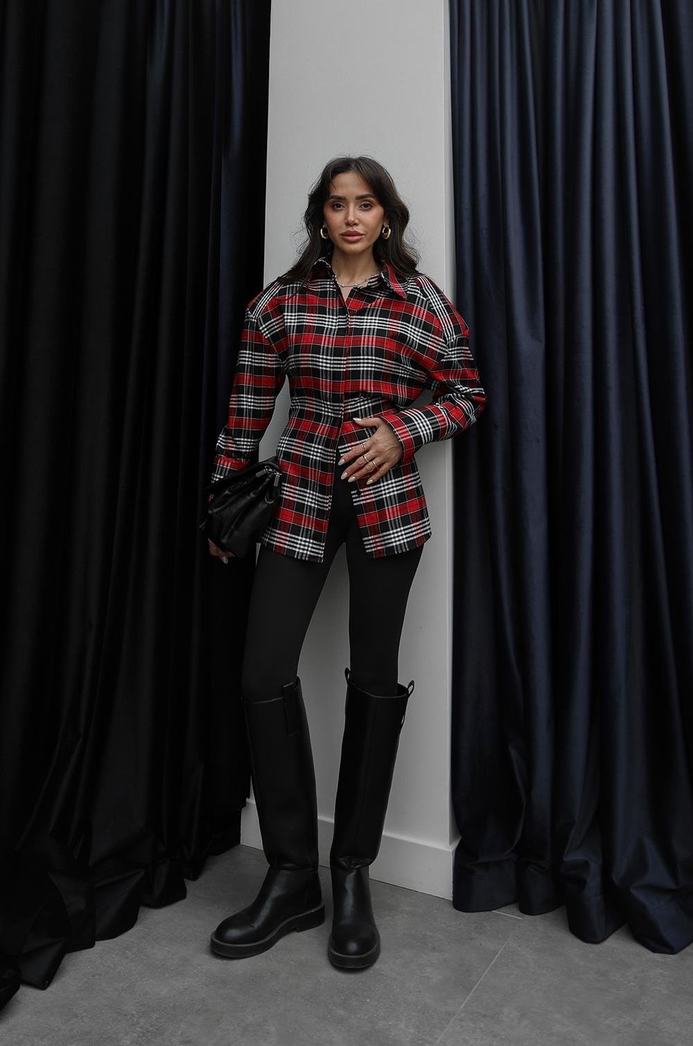 Shape Me strukirana košulja sa naramenicama