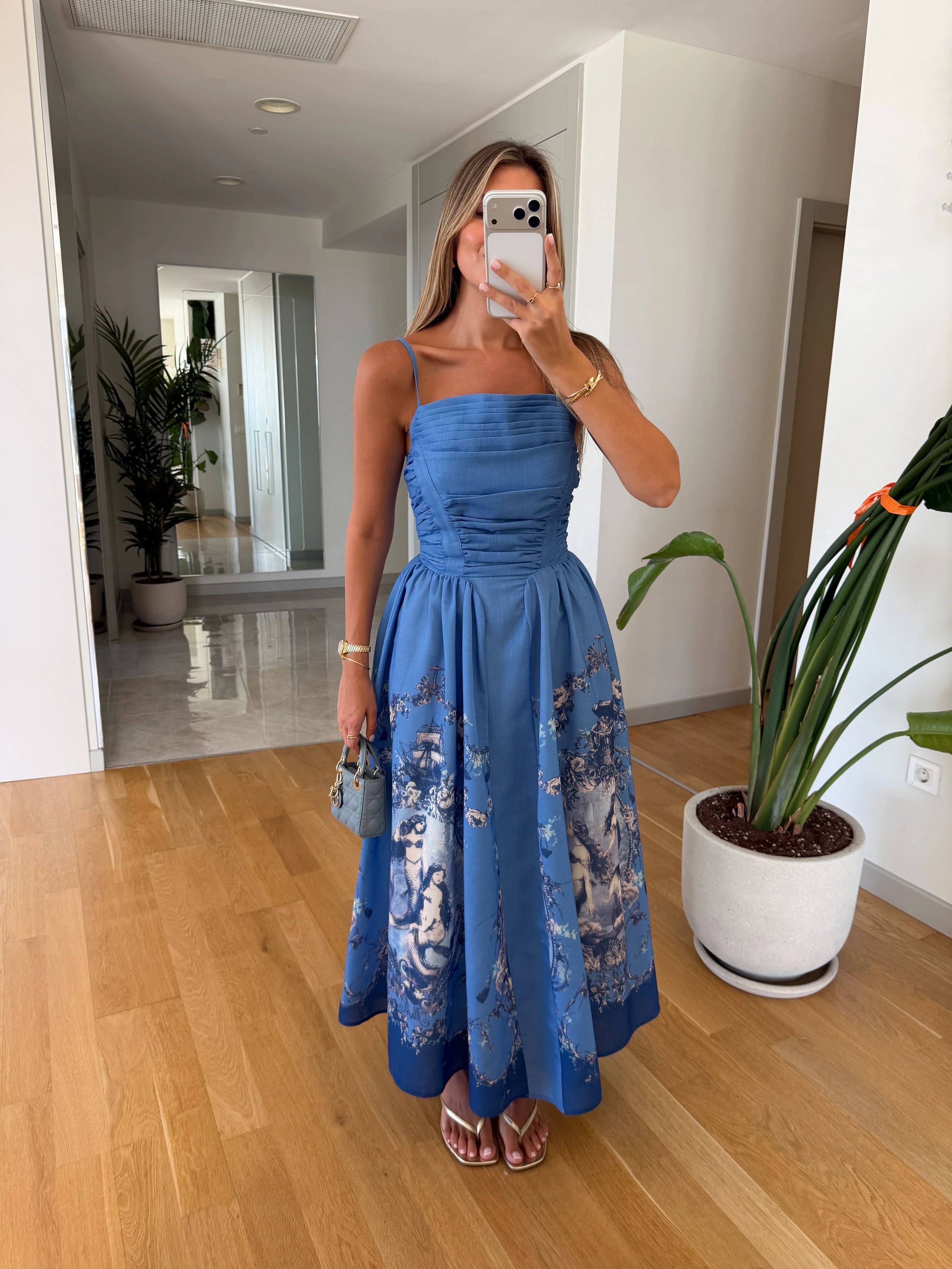 Premium Azure Muse Midi Haljina