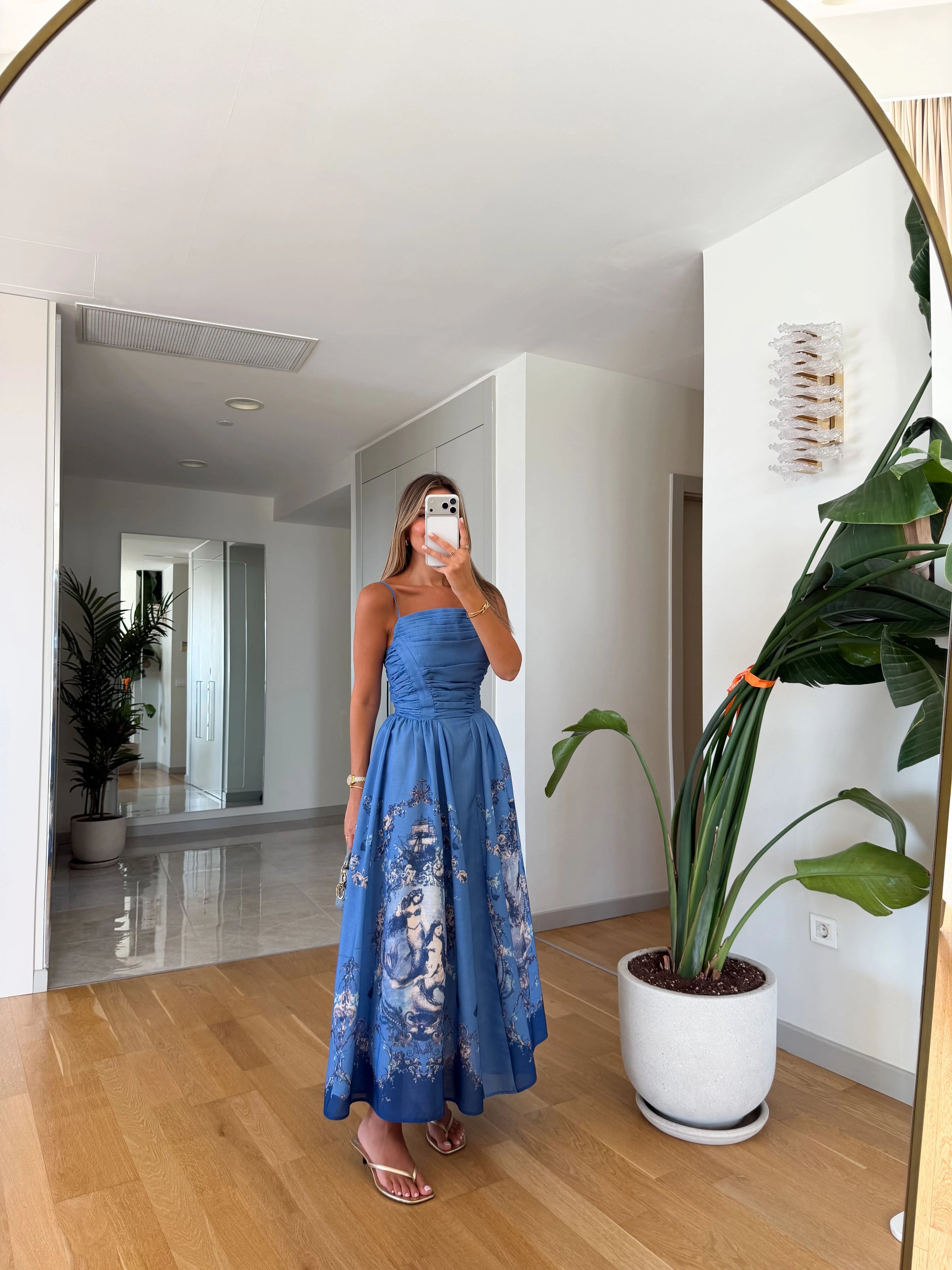 Premium Azure Muse Midi Haljina