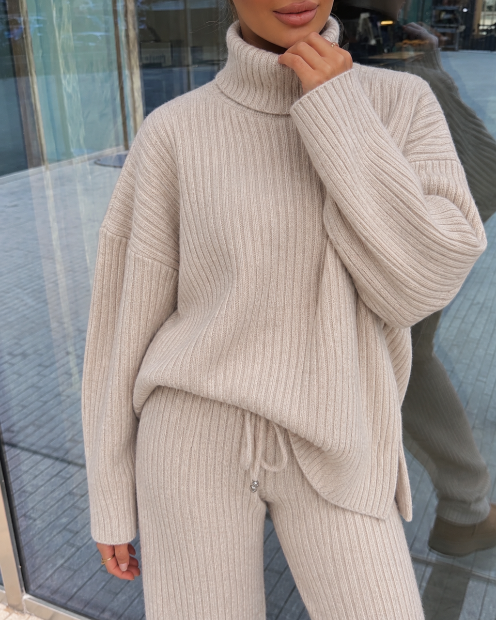 RIBBED KNIT LOUNGE SET - BEIGE