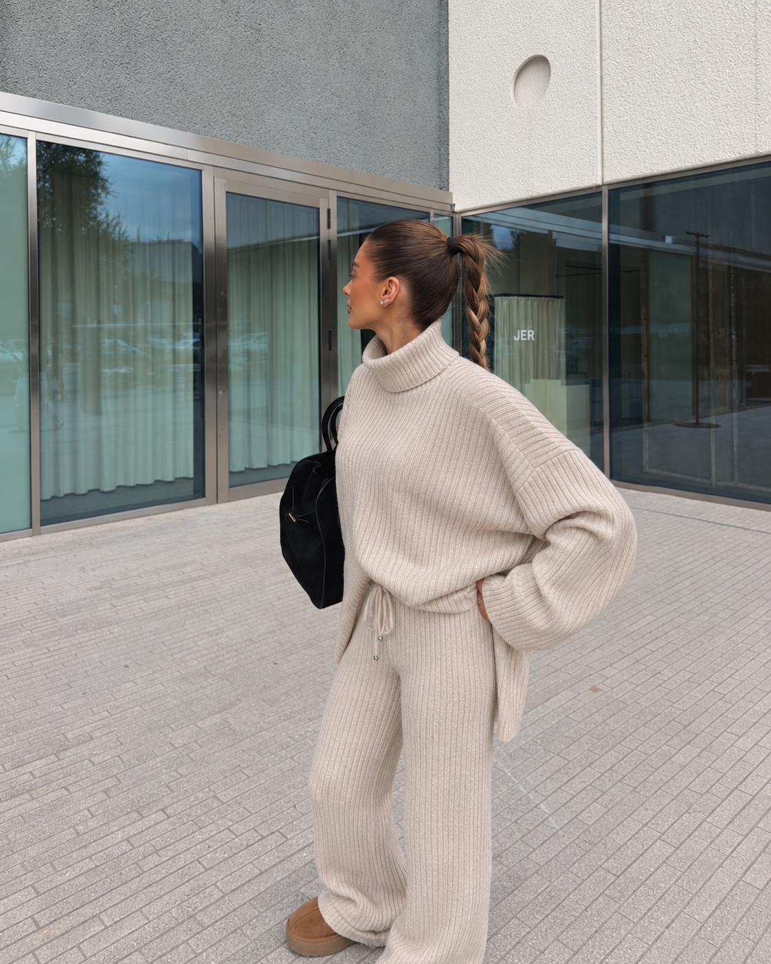 RIBBED KNIT LOUNGE SET - BEIGE