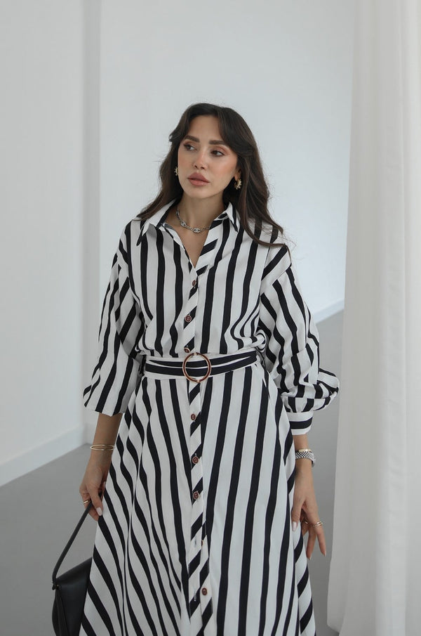 Prugasta Pamučna Haljina sa Pojasom