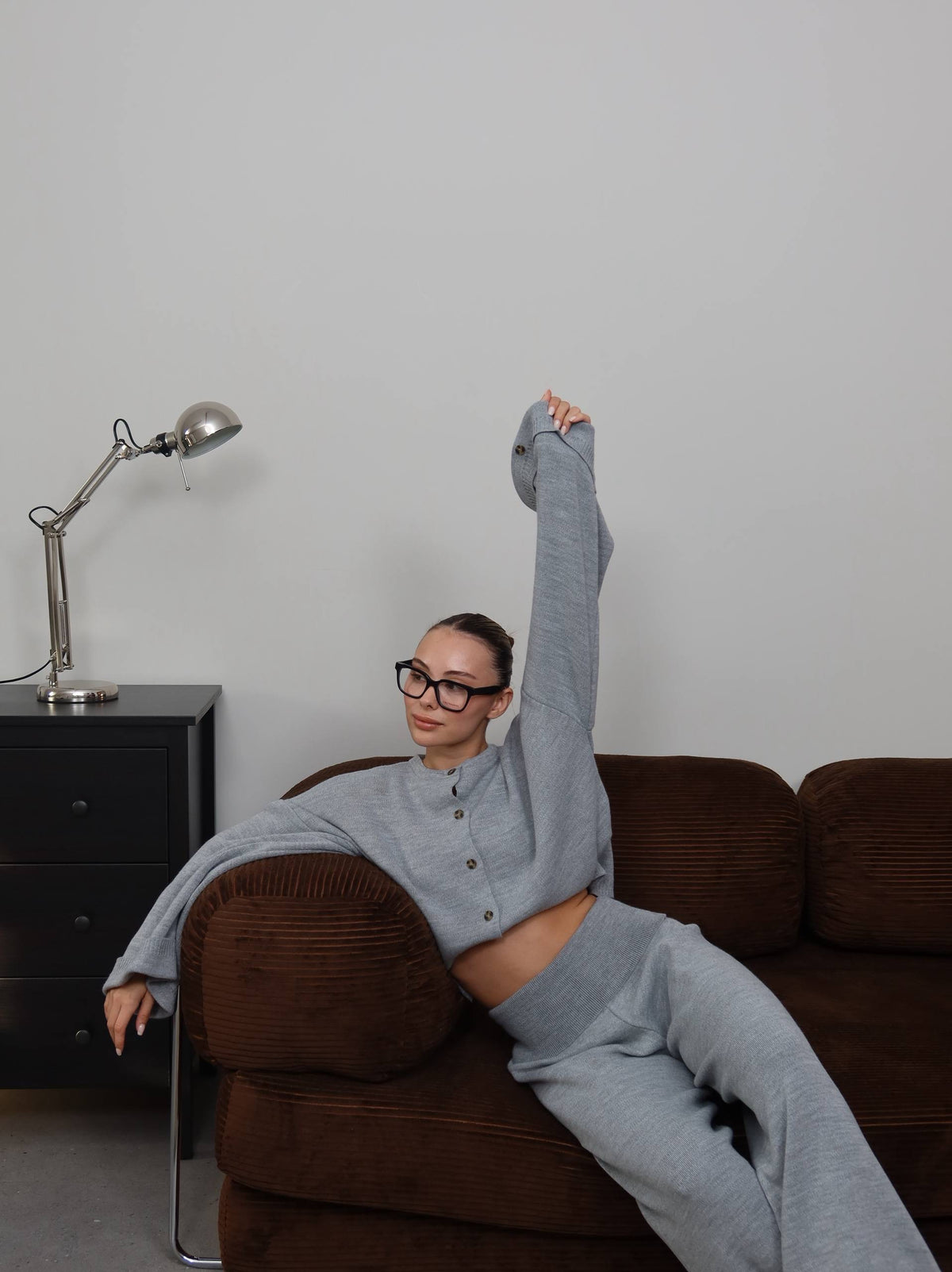 SOFT KNIT BUTTON SET – GREY