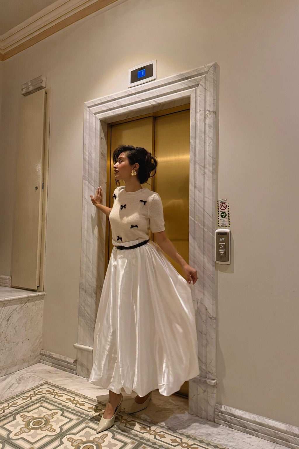 SATIN MIDI SKIRT