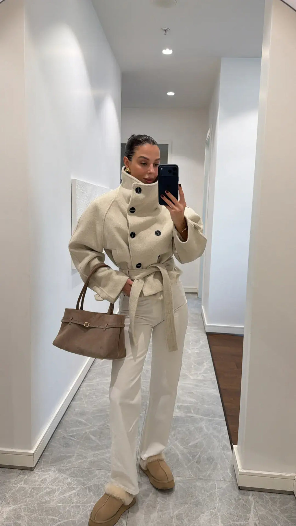 WOOL SHORT COAT/JACKET – BEŽ, ceo izgled
