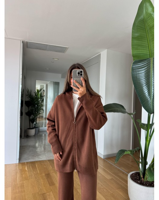 KNITWEAR ZIP SET LIGHT BROWN